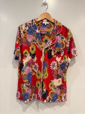Johnny Was Multicolor Floral Top  Pajamas — Red and Blue Accents